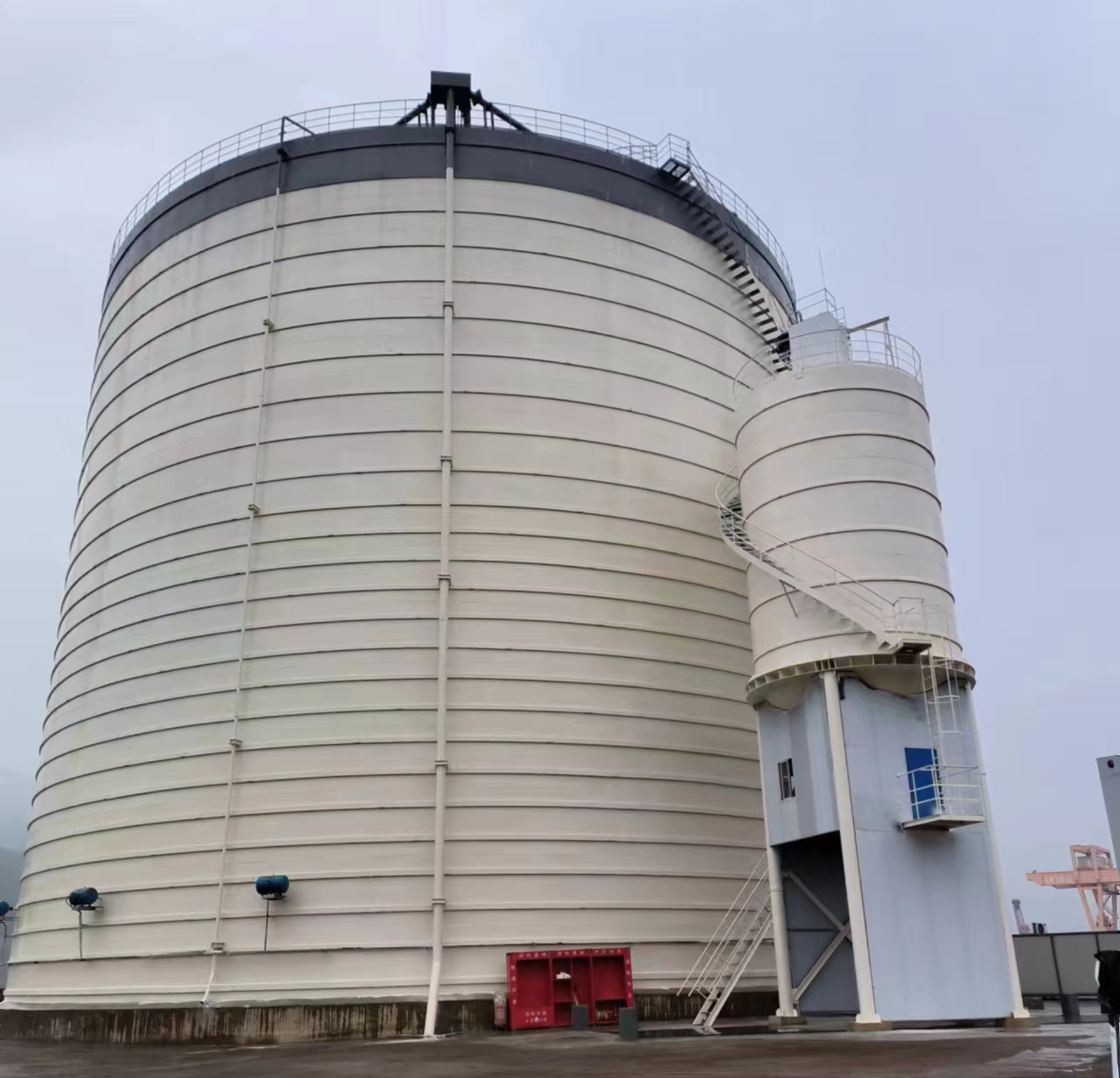 乐山10万吨水泥钢板库